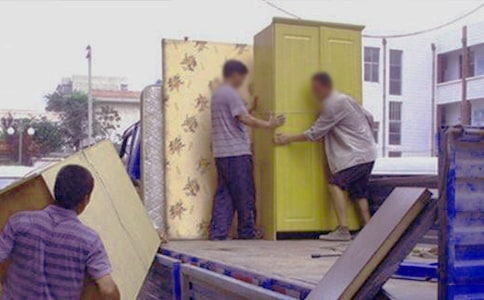 螞蟻搬家優(yōu)秀作文