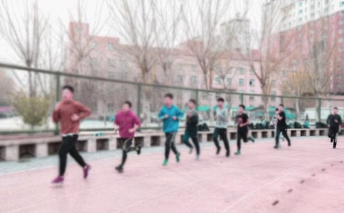 感悟長(zhǎng)跑作文