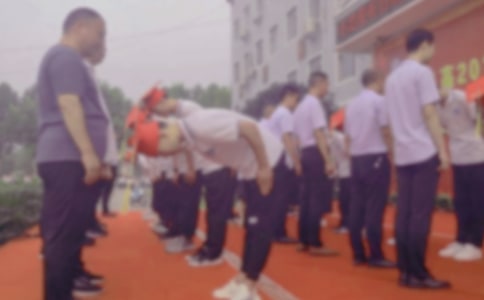 18�q���˶Y����