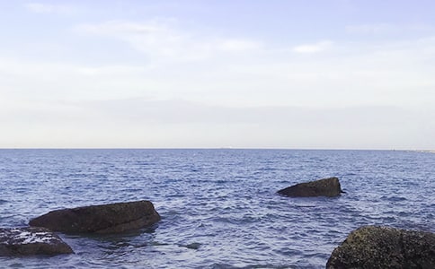 ���´󺣡��̰�ʾ��