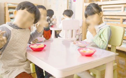 ��Ů�pȫ��ٝ������