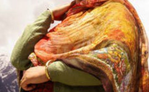 �r(n��ng)��DŮ���سа���(qu��n)�ı��o������