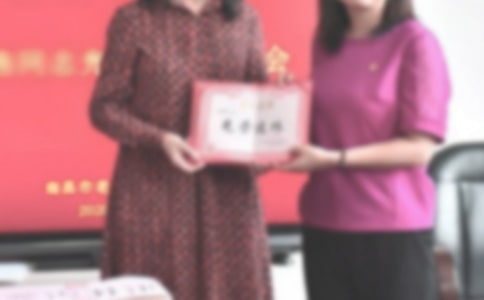 �g�͕�����