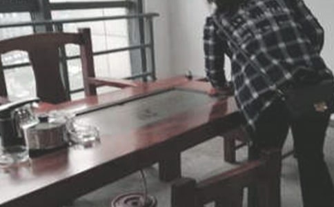 淺談家政服務(wù)業(yè)的現(xiàn)狀及其勞動(dòng)保障問(wèn)題