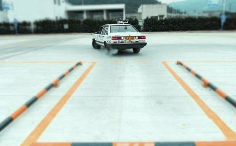 駕校年度個(gè)人工作總結(jié)范文