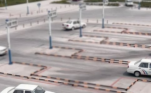 �{УУ�L(zh��ng)����(b��o)�棨���T(m��n)��