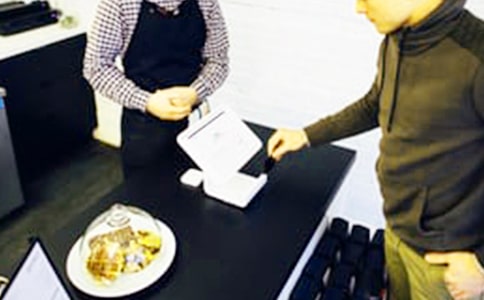 招待客人的作文