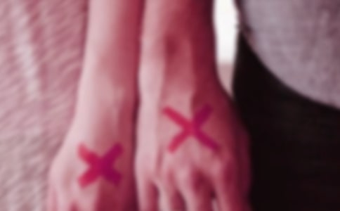 �x����Ո(q��ng)������ͨ��