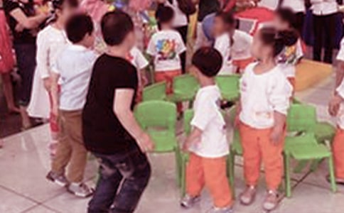 2011�׃��@�c��һ��ӷ���