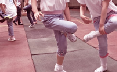 ���xС�W(xu��)����һ����400����ƪ