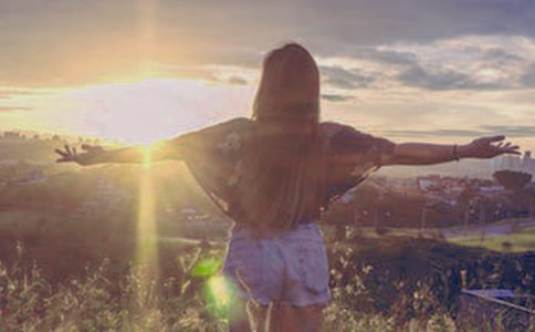 ���_�F(xi��n)��Ů������������5�N�Ĳ�