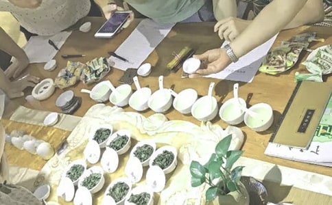 Ʒ�b���߄�����