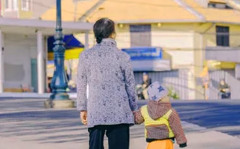 太陽公公和月亮婆婆