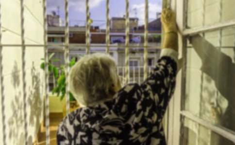 暗諷婆婆的句子