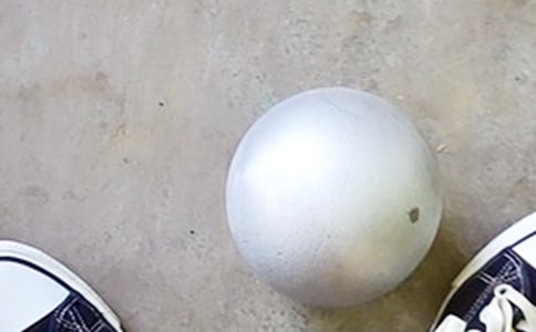 體育教案-推鉛球