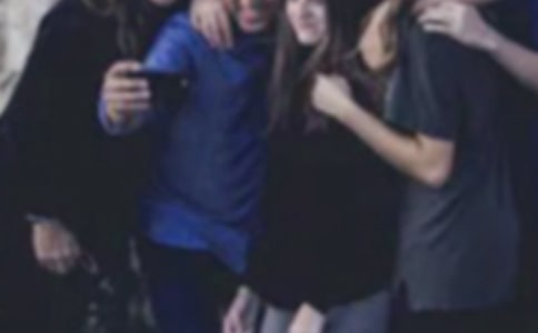 外來務(wù)工青年生活狀況考察報(bào)告