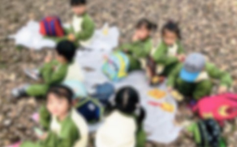 快樂(lè)的秋游