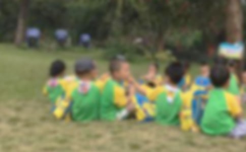 �y��������С�W(xu��)�����ķ��ģ����x3ƪ��