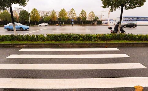 《自動人行道》教案