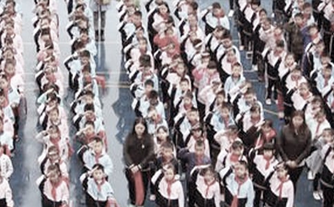 【熱門】升國旗作文20篇