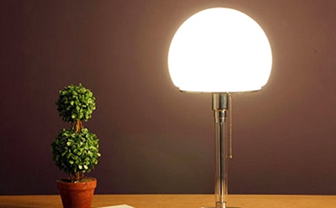 說明文臺燈作文