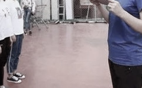 �w���̎����������