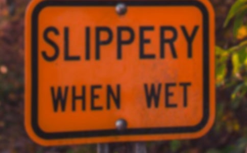 ���U��(j��ng)�I�И�ͨ��