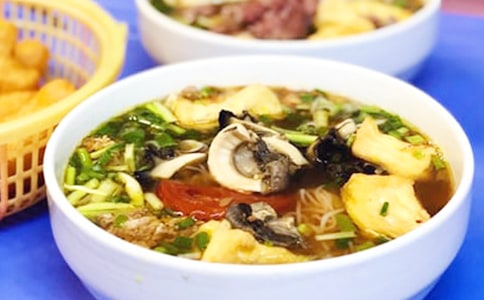 營養(yǎng)午餐自查報告