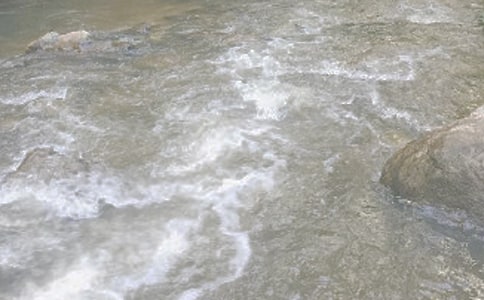 《小溪流的歌》 之二