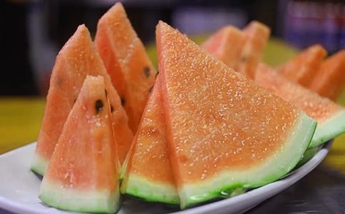 �茑��������R���Ѿ��C��