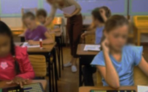 �׃��@�׃���ȫ����Ҏ(gu��)���ƶȷ��������x4ƪ��