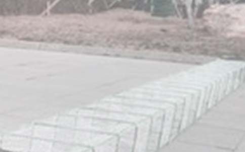 小班美術(shù)活動教案《漁網(wǎng)》