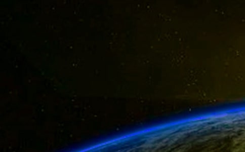 宇宙的另一邊仿寫作文(精選16篇)