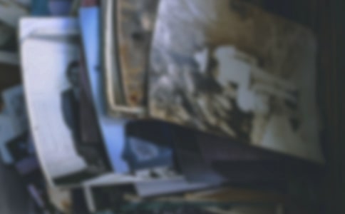 一張兒時(shí)的照片作文