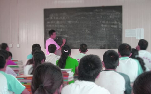 �ЌW(xu��)���f�ܙzӑ��