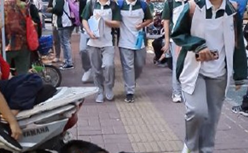 中學(xué)生記敘文寫作指導(dǎo)淺談