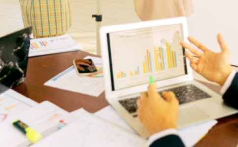 �R���t(y��)����(g��)�˿��Y(ji��)